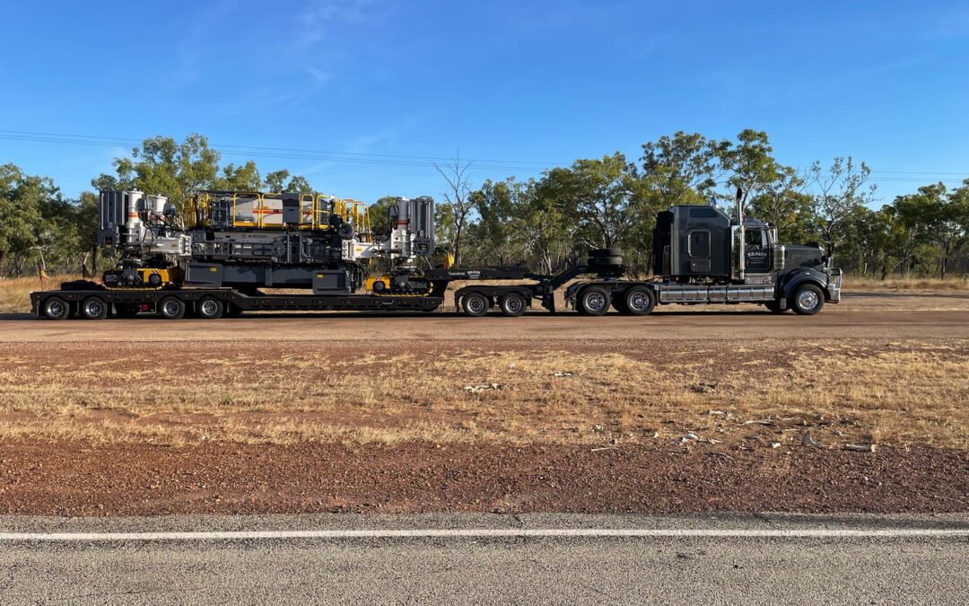 a paving machine transport from Brisbane to Darwin , Braun Transport