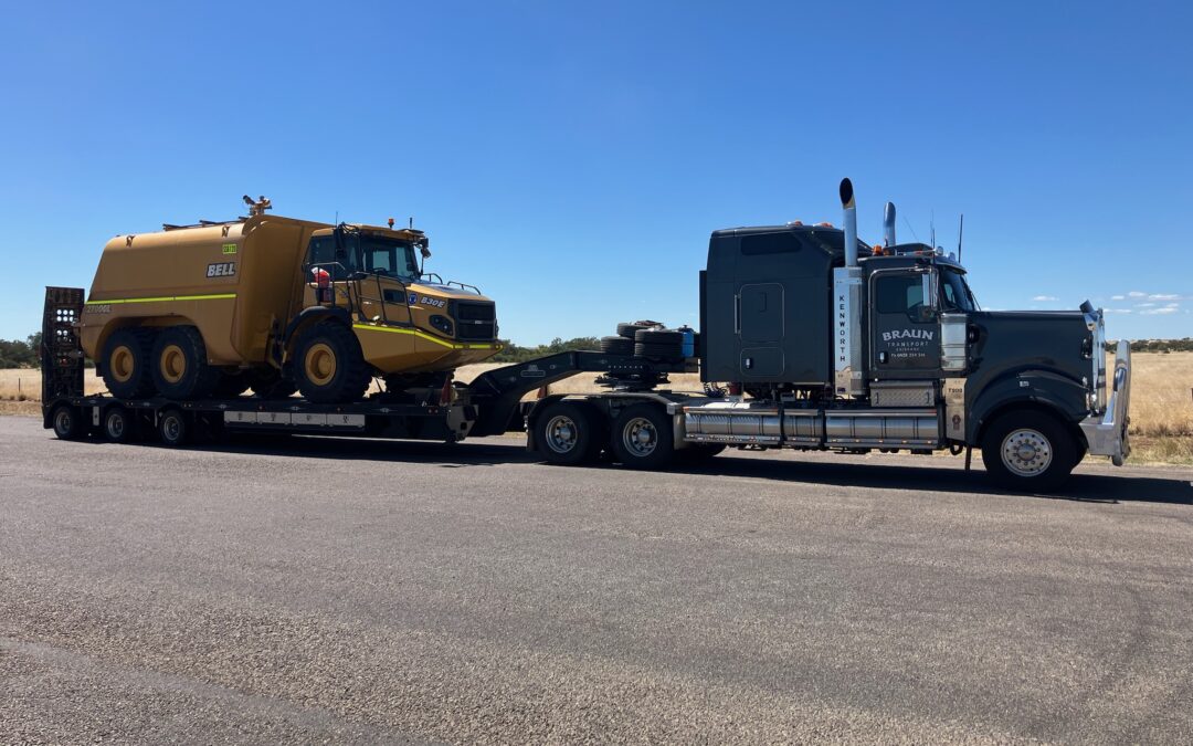 truck transport from Melbourne to Cannington Mine, machinery transport,